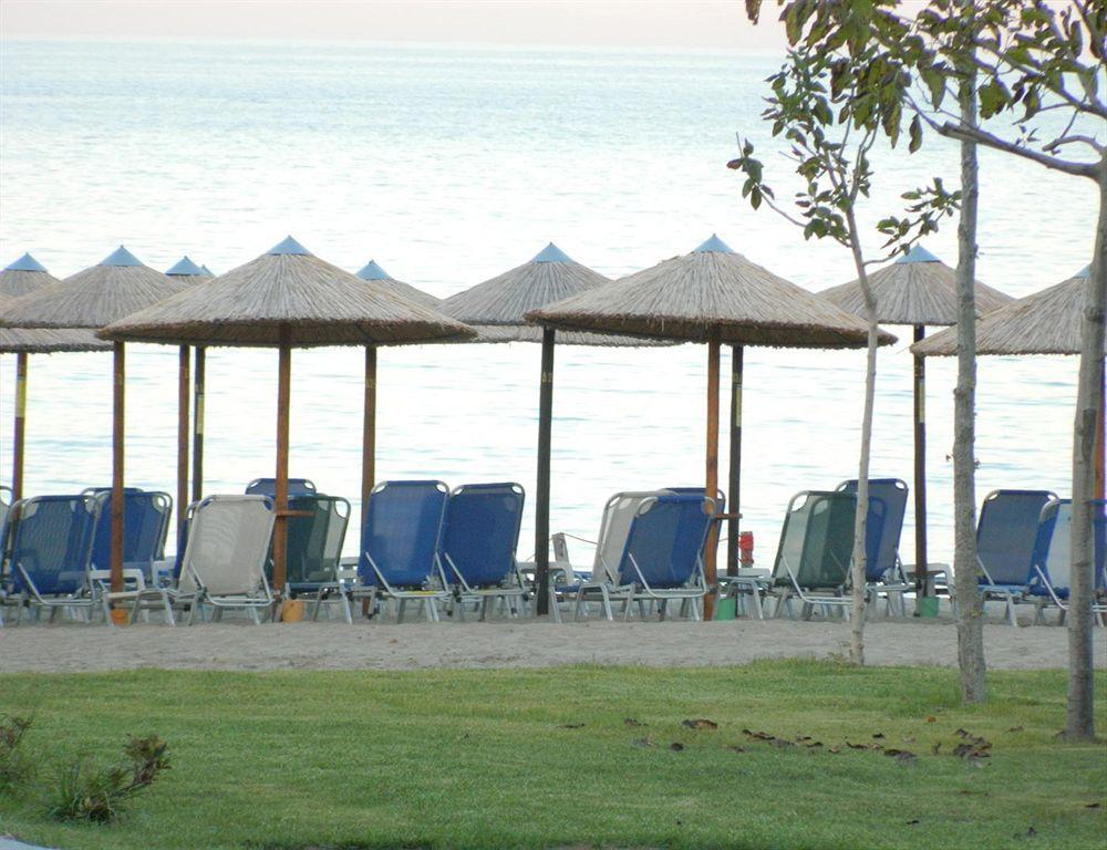 Sun Beach Hotel Platamonas Exteriör bild